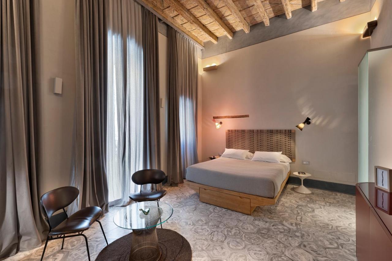 Palazzo Calo Aparthotel Bari Exterior photo