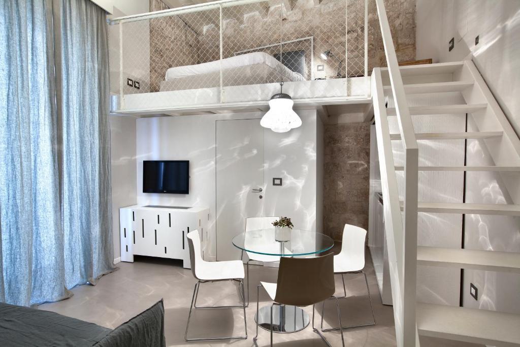 Palazzo Calo Aparthotel Bari Room photo