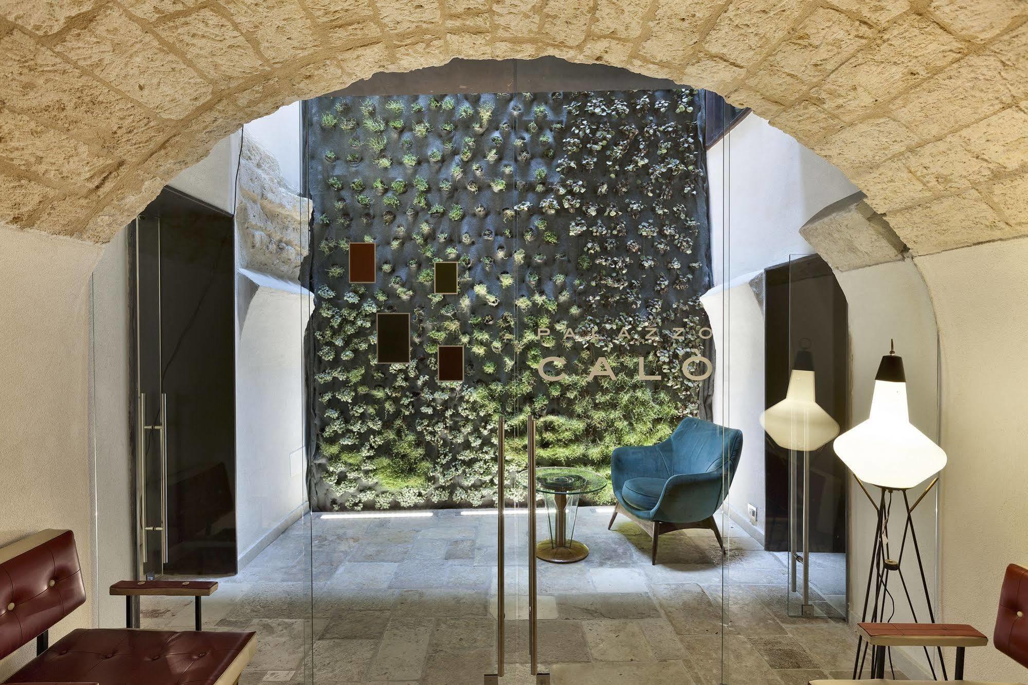 Palazzo Calo Aparthotel Bari Exterior photo